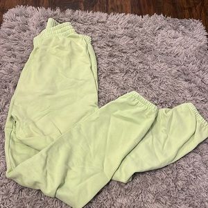 outdoor voices small green jogger sweatpants